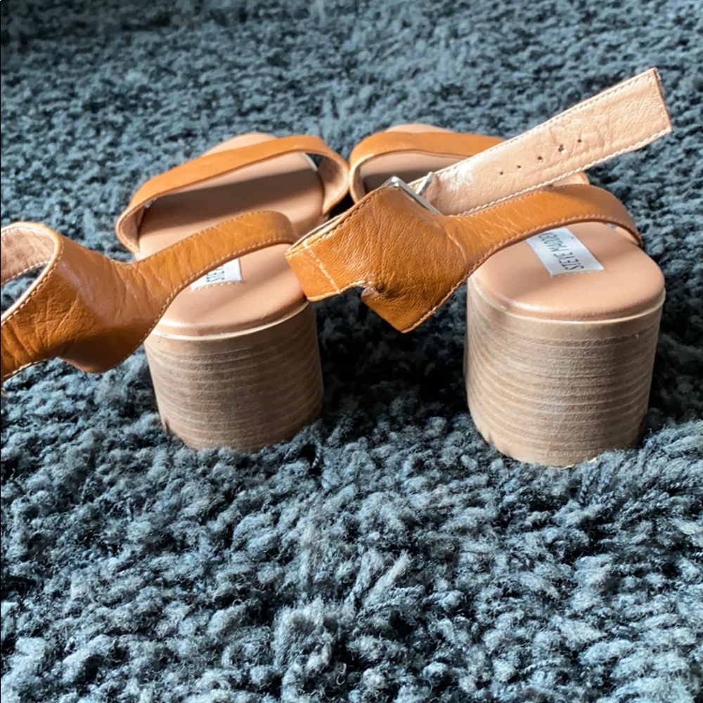 Steve Madden Sandals - Picture 2 of 3